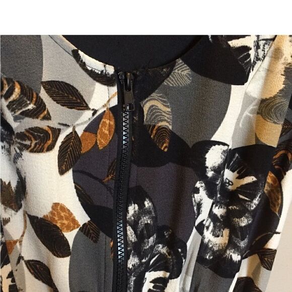 BAR III Floral Zip Front Mini Dress M - Picture 4 of 12